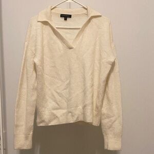 Banana Republic Cream V-Neck Sweater
